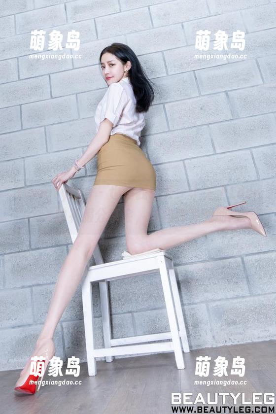 Beautyleg - 也许我该开一个关于Lorraine的礼服分享会，网盘作为赞助商？