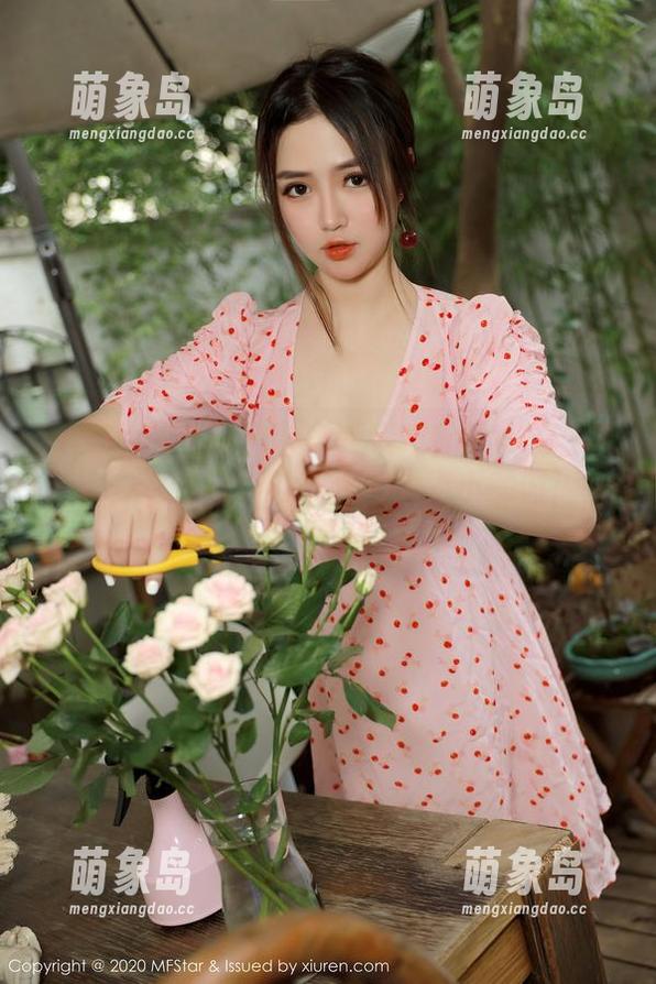 MFStar模范学院 - 萌琪琪Irene的白裙图包——警告！可能会引发不小的时尚争论！