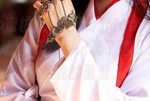 MiiTao蜜桃社 – 当梦乃Mandy在家穿着拖鞋，原图无意间记录了这份宁静，拖鞋是我的最爱。