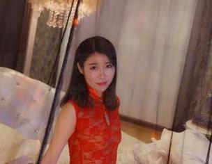 PANS摄影 – 油亮+无圣光：默默的新井喷式时刻图包