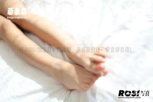 ROSI 在ROSI的浴缸中翻滚吧,最新原图让一切变得有趣!