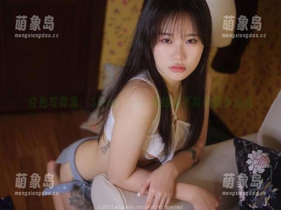 白色写真集：Sira(시라)，简约但不简单的小心机