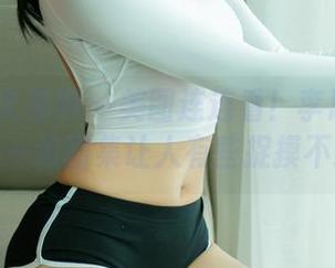 UGirls尤果网 – 美图连连看！李思宁和学妹，一组图集让人有些捉摸不透。