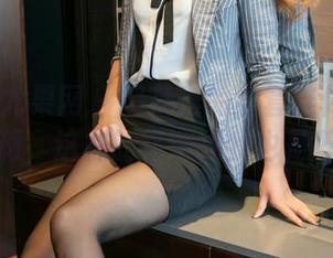 UGirls尤果网 – 黛蓓琪的全套连体衣图片，天啊，这样的搭配换我也是醉了！