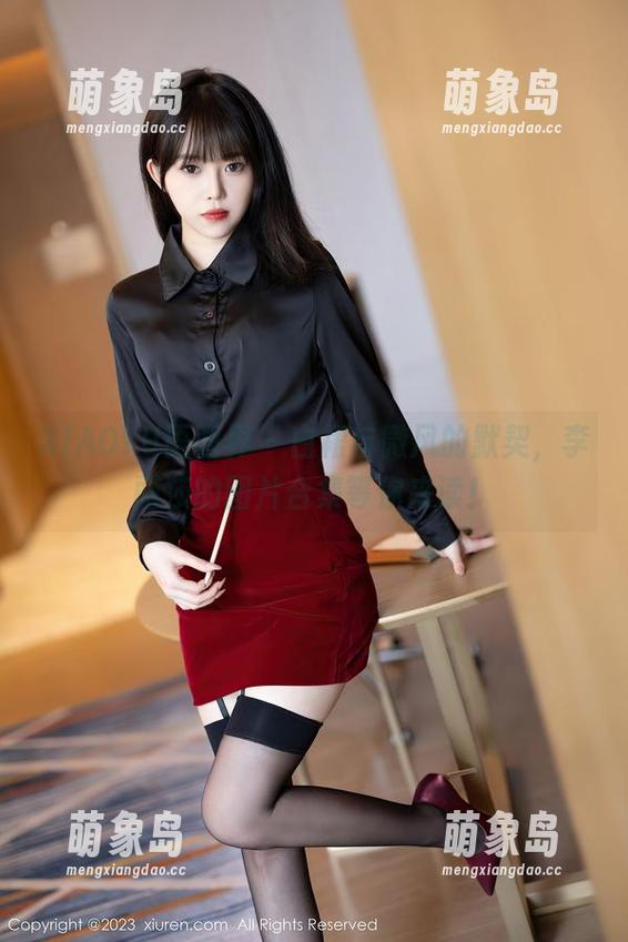 XIAOYU语画界 - 白裙与微风的默契，李丽莎的图片合集等你来读！
