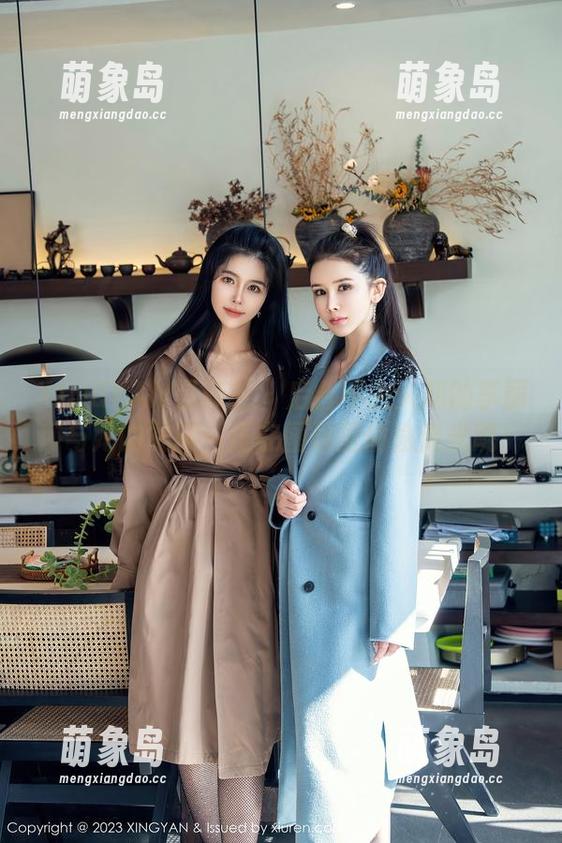 XINGYAN星颜社 - 后台不为人知的李丽莎与她的礼服，正在图册里偷偷走光呢！