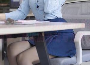 Xiuren秀人网 – 看sophie余冰在家，高清图集，居家的戏谑与浪漫交错