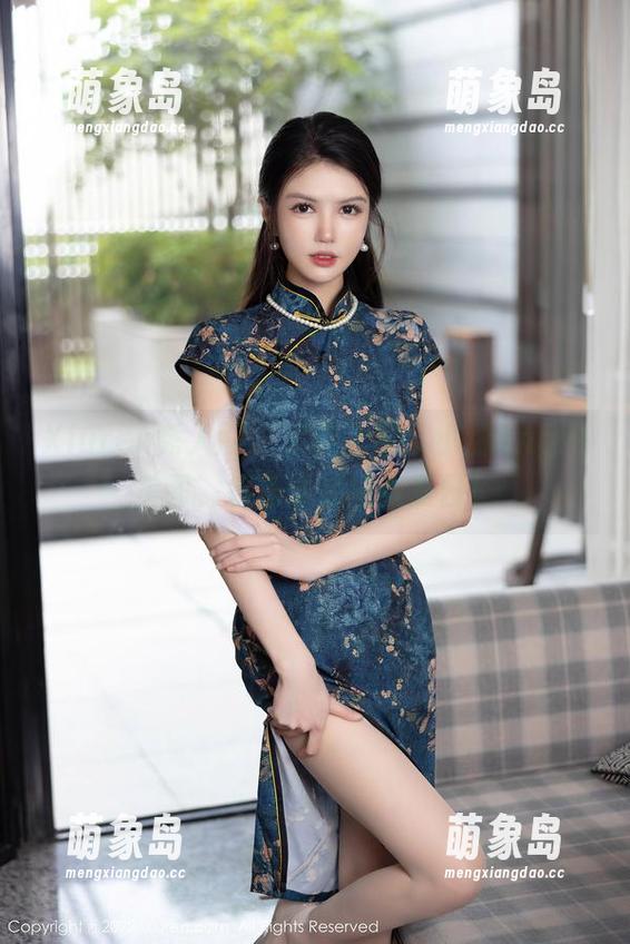Xiuren秀人网 - 紧急上架：小甜angle美图，清凉泳装拯救夏日！