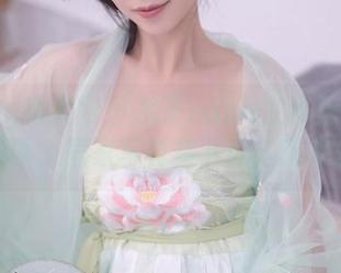 Xiuren秀人网 – 木子nana在家里的随性静谧，居家写真集下载指南来啦