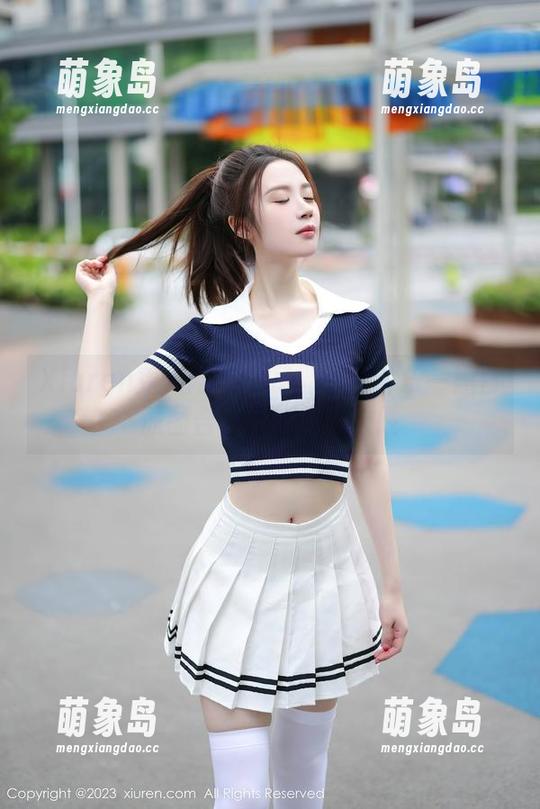 Xiuren秀人网 - 逐层剥离：林乐一黑白原图合集中的细微入胜