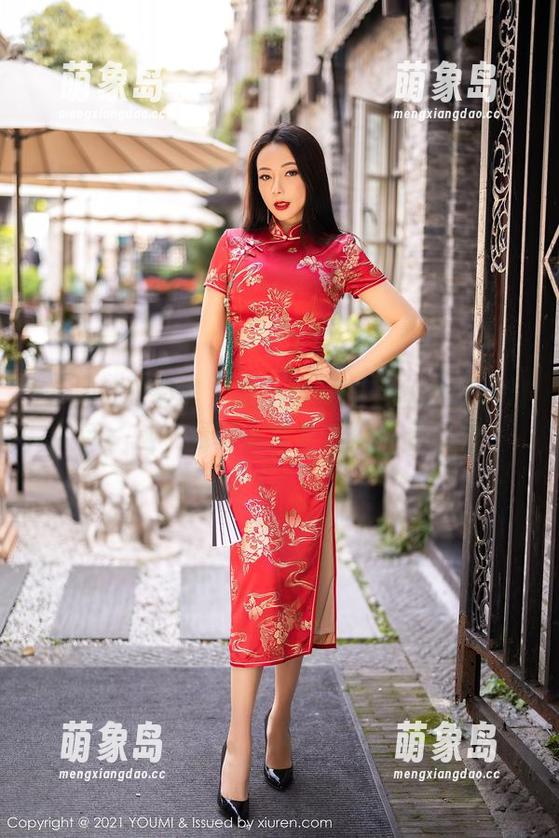 YouMi尤蜜荟-是小逗逗 YouMi尤蜜荟 - 是小逗逗与蕾丝的轻松对话:这一辑写真真会让你多看几眼