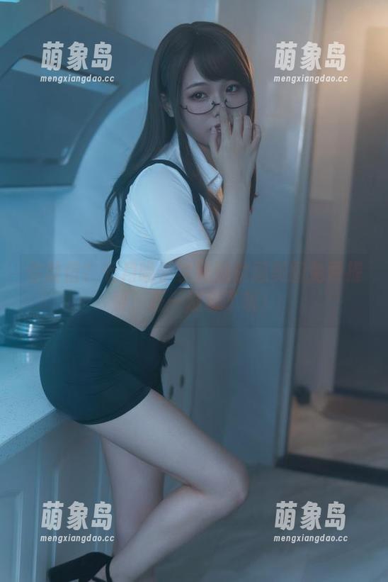 你敢信？七月喵子学妹的禁忌美图免费提供，万一涨粉了呢！