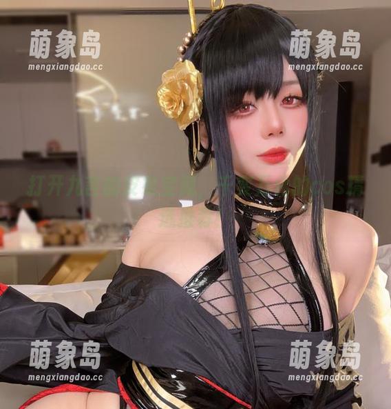 打开九言的皮衣宝藏，千变万化的cos精选推荐！