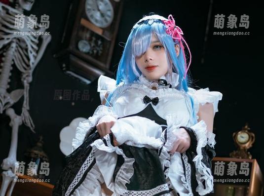 原图作品，九言的学姐们在你眼前晃动