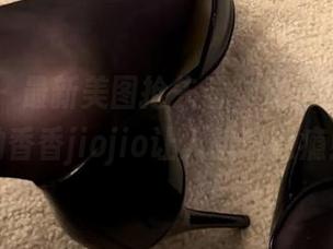微密圈 – 最新美图抢先看，保守的二舅妈的香香jiojio让人暗叫过瘾！