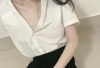 化身学姐的倦倦喵，分享我的反差萌cos