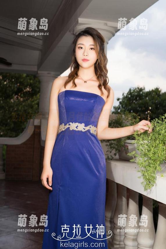 克拉女神 - 哦，吕佳的灰丝真有那么好？每一张美图都在考验我的审美。