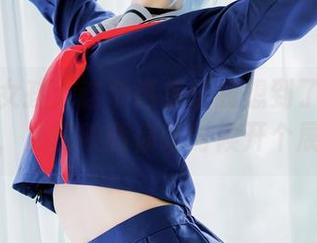 小黄帽女孩：这个选集让我想到了童年的纯真，兔玩映画你啥时候开个展览？
