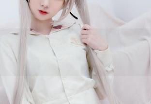 作品在说话：兔玩映画里的旗袍与saber，呃，有点意思！