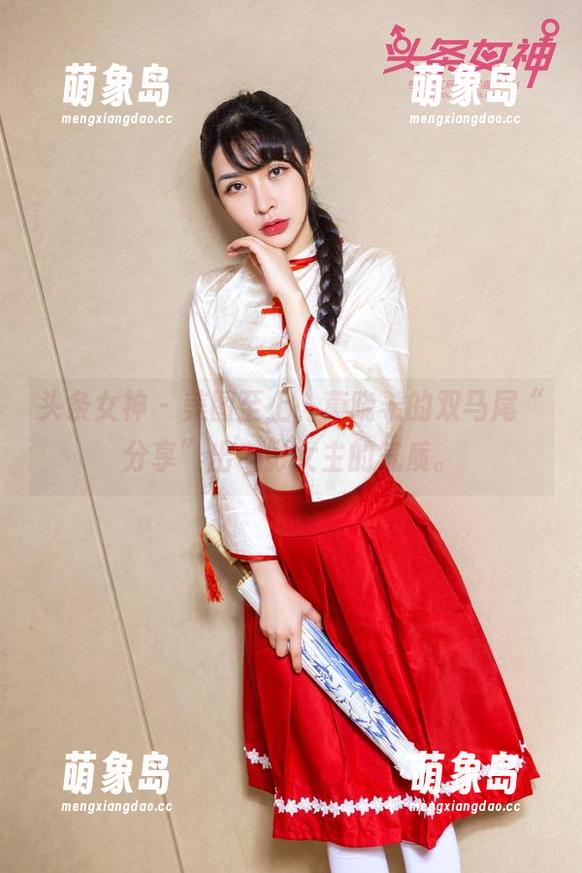 头条女神 - 美图至上，莫晓希的双马尾“分享”出电影女主的气质。