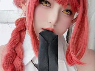 女主K的私人秘书写真集—你一定想不到她的工作状态！