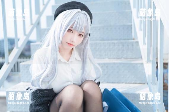 想用毒蛇写真撩你？宫本桜就是这股子灵性！