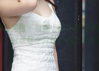 尤果网爱尤物 – 维妮卡的秋叶经幡图包发布！嘘，好像每一片叶子都有话想说呢？
