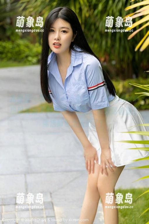 尤蜜荟 - 发生了一点小意外，Angela小热巴更新了她的裸足原图，看来这位脚尖魔法师也出新招了！