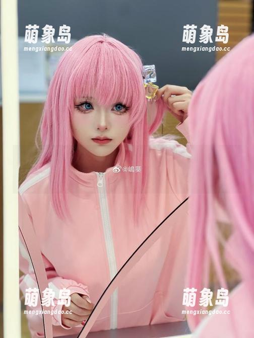 嶋葵的和服最新套图上线，真有点想问她借条裙子呀！