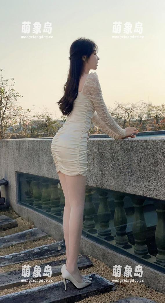 微密圈 - 教室生动再现：徐莉芝Booty的照片让我想起了当年的我