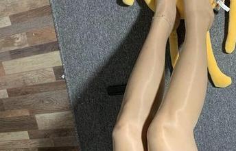微密圈 – 桃脱了的作品，不一样的网袜分享，有趣吧，哈哈。