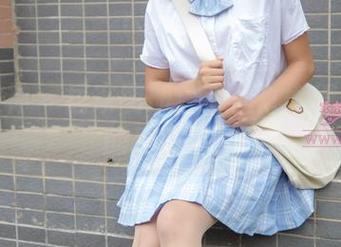 梦丝女神 – 居家图册：莹仙女懒得穿衣服的真实写照