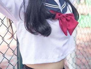 梦丝女神 – 热乎乎的免费图包来自雪馨姐姐的温柔思绪