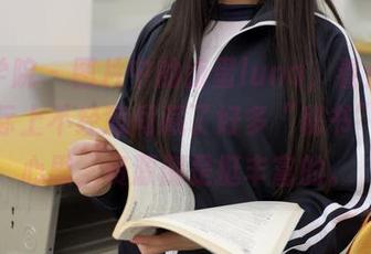 模范学院 – 图片中的卤蛋luna，看似甜美，实际上不经意间藏了好多“秘书”的小心思，资源倒是挺丰富的。