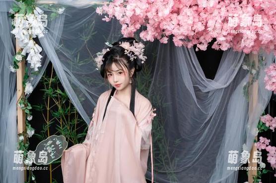 还在找免费资源？来看爆机少女喵小吉的“怪物猎人曙光”，不怕被猎物追！