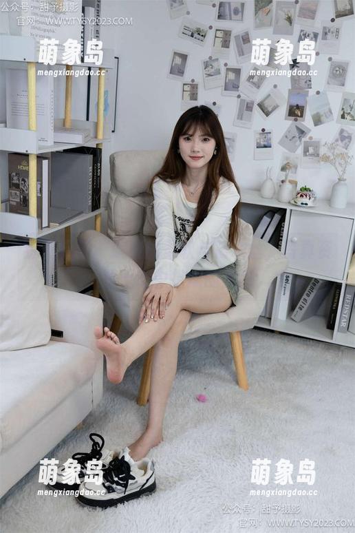 甜予摄影 - 璇璇的柔软与薄灰丝，写真资源无意中招摇的美感