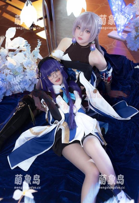 百合欧皇子丝袜合集，壁纸的话…我想你会想换个背景，嘿嘿。