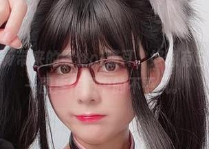眼酱大魔王w带来的黑丝ol猫耳，好像有自己的小宇宙—图库作品中的不平凡。