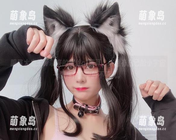 眼酱大魔王w带来的黑丝ol猫耳，好像有自己的小宇宙—图库作品中的不平凡。
