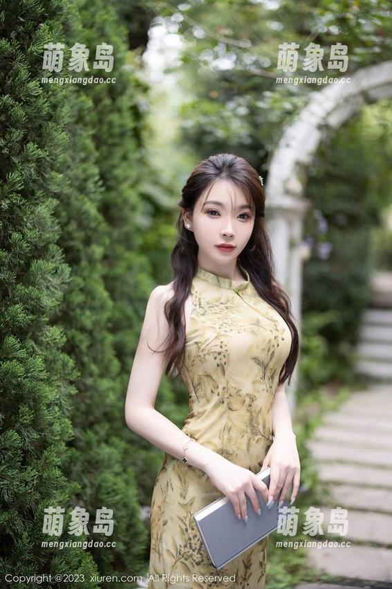 秀人网 - 佘贝拉Bella的女友写真集—我是不是该买一套给我自己？