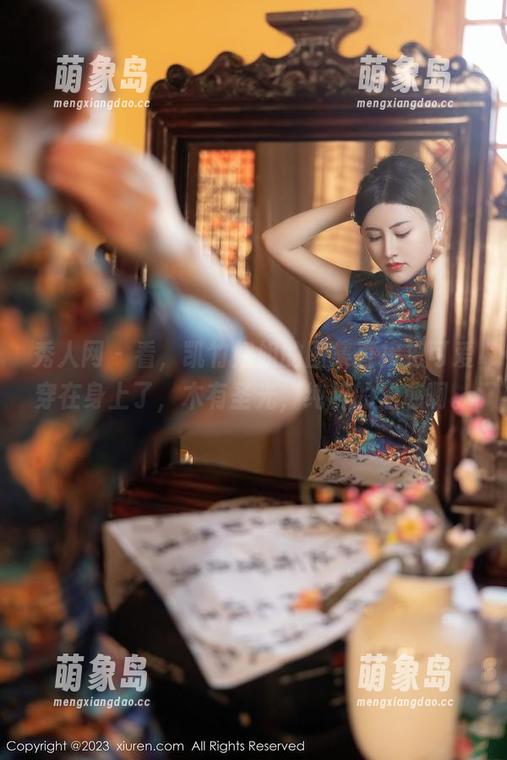 秀人网 - 看，凯竹姐姐的图集直接把可爱穿在身上了，木有圣光，纯粹的治愈啊。