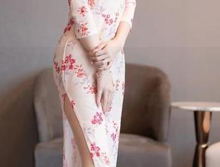 秀人网 – 翘臀在东欧云游，徐微微mia的选择真不算错——这组精选写真值得一看
