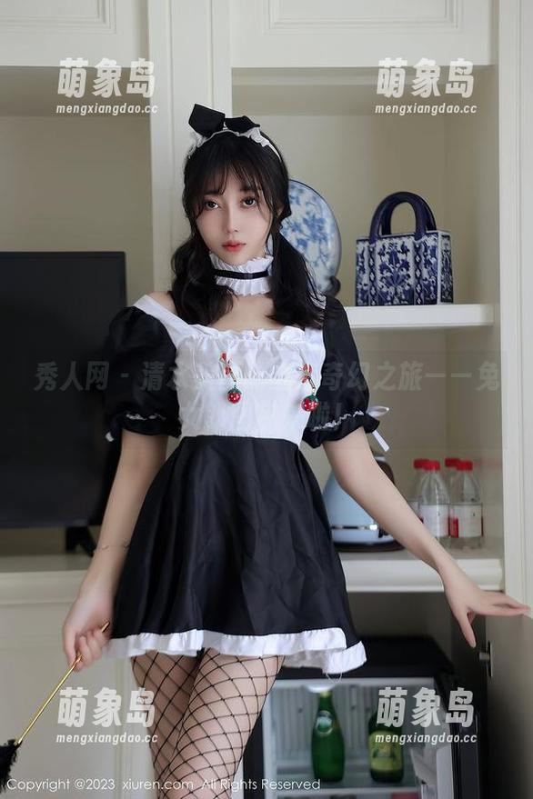 秀人网 - 清水美嘉的全套奇幻之旅——兔女郎图包来啦！