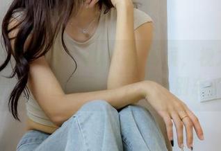 绮梦摄影 – 戴上yuuu的眼镜，视力蹭蹭上升，原图等你来下载，别忘了！