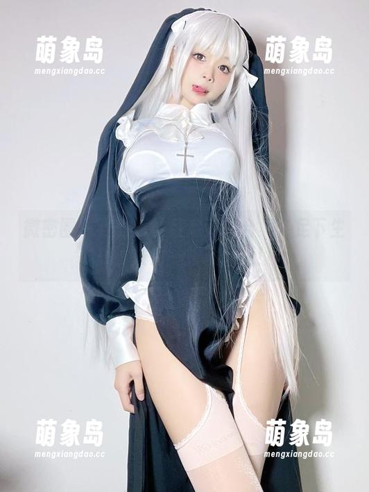 微密圈 - 聂傲娇的红底高跟合集：足下生辉，按钮一按就下载！