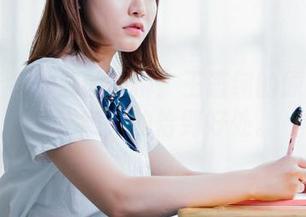 菠萝社 – 瑜伽的一瞬：王语纯的原图作品集，意外的恰到好处。