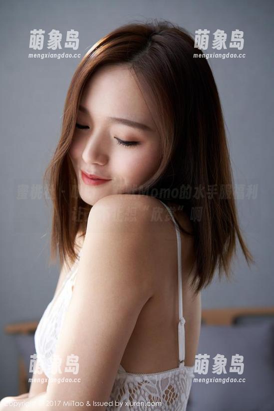 蜜桃社 - 哎呀，默默Momo的水手服福利让人不止想“欣赏”啊