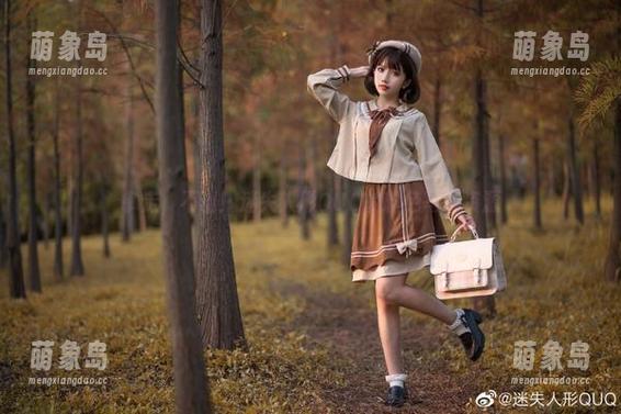 迷失人形QUQ 拿走,不谢!迷失人形QUQ的粉色写真资源