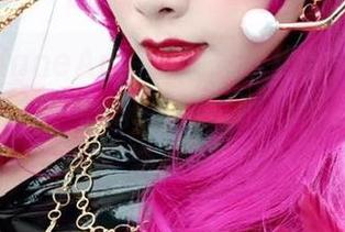 雨波_HaneAme的又一次约会：Hane比基尼写真，快来下载，随心所欲的换装游戏。