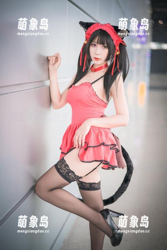 想看雯粥粥i的护士福利原图？我也是，哈哈！
